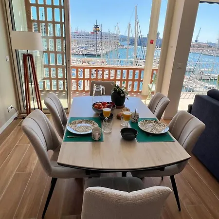 아파트 Superbe 2 Pieces, Terrasse Face Au Port Et